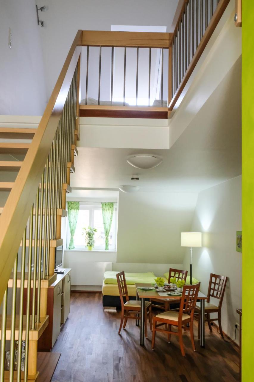 Jungingers Aparthotel Holzheim  Ngoại thất bức ảnh